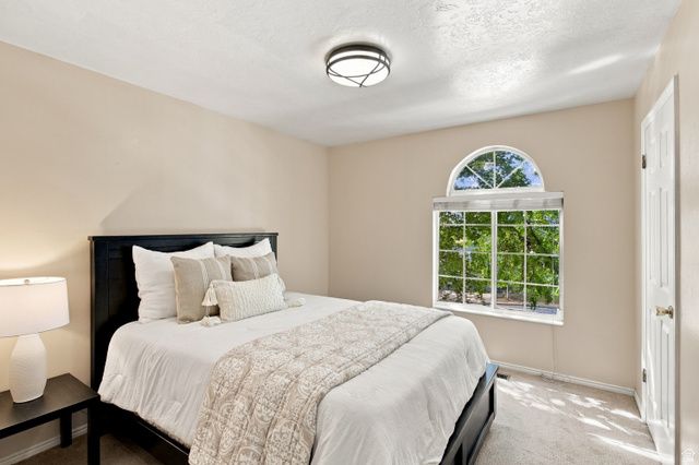 718 N MURDOCK DR, Pleasant Grove, UT 84062