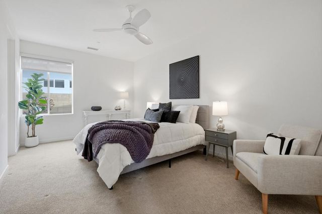 542 Skylar Lane, Palm Springs, CA 92262