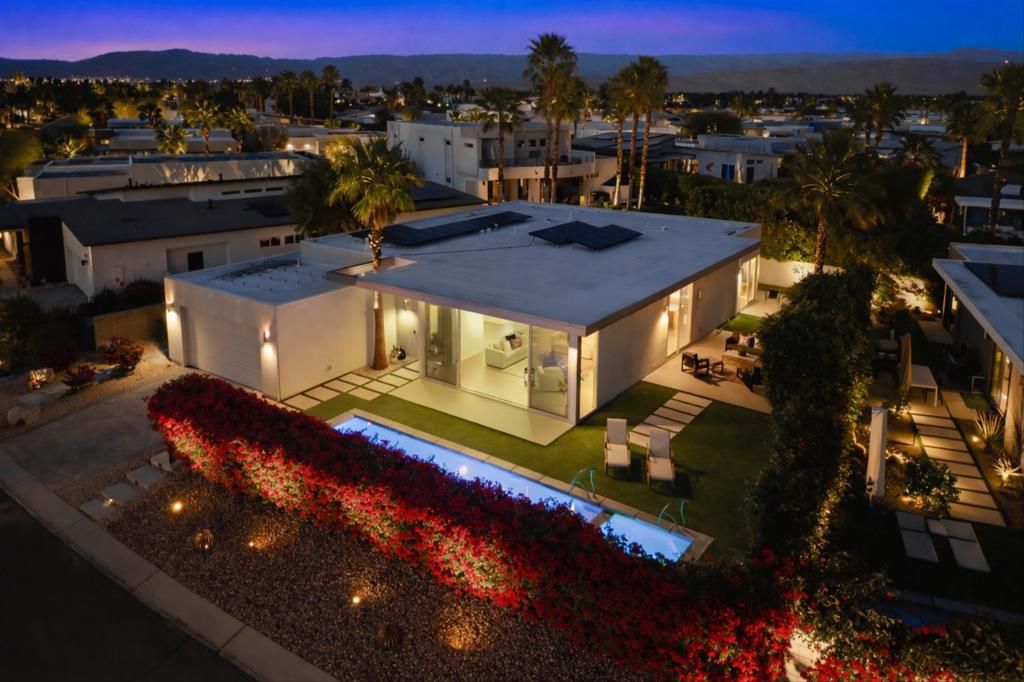 542 Skylar Lane, Palm Springs, CA 92262