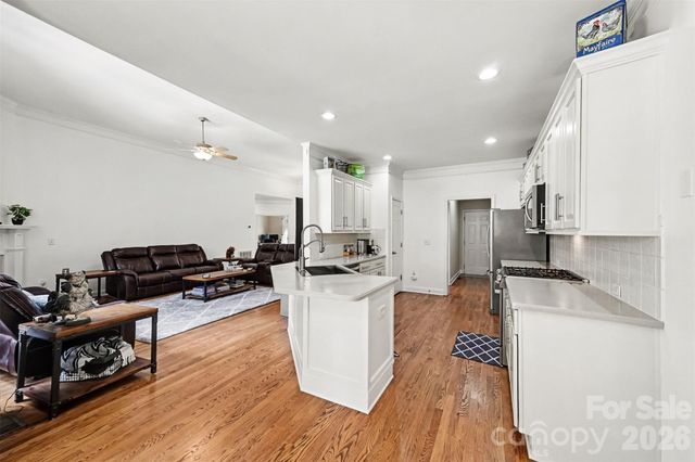 119 Egrets Walk Place, Mooresville, NC 28117