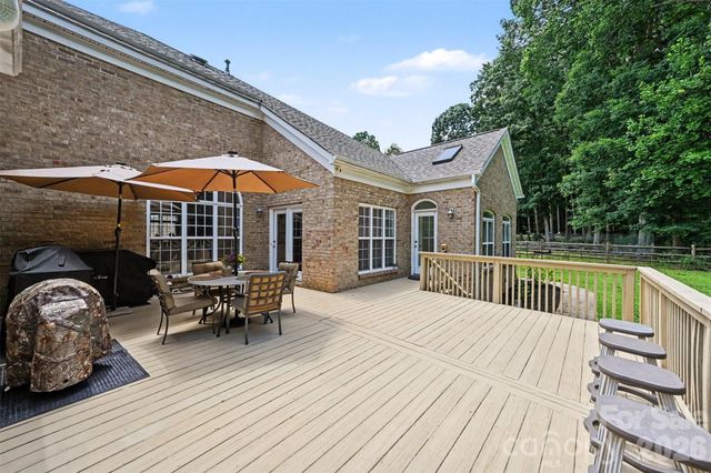 119 Egrets Walk Place, Mooresville, NC 28117