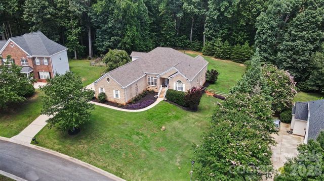 119 Egrets Walk Place, Mooresville, NC 28117