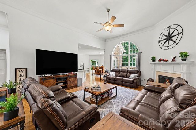 119 Egrets Walk Place, Mooresville, NC 28117