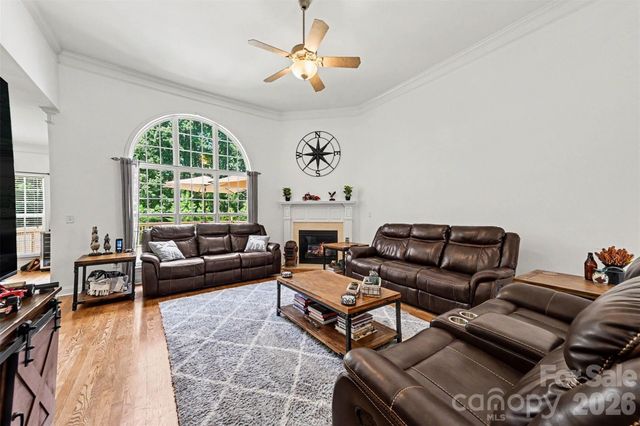 119 Egrets Walk Place, Mooresville, NC 28117
