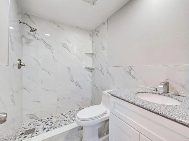 4342 Ewing CIR, Port Charlotte, FL 33948