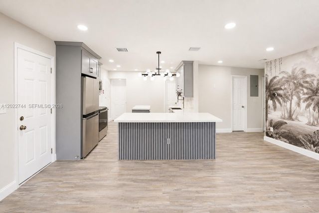 2573 Conroy Drive, North Palm Beach, FL 33403
