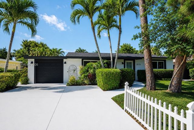 2573 Conroy Drive, North Palm Beach, FL 33403