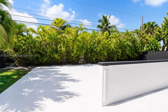 2573 Conroy Drive, North Palm Beach, FL 33403