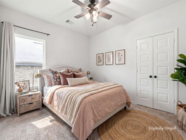 218 Woods Rose Court, Conroe, TX 77318