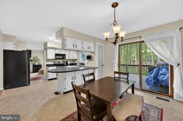 1221 COVE DR, Churchton, MD 20733