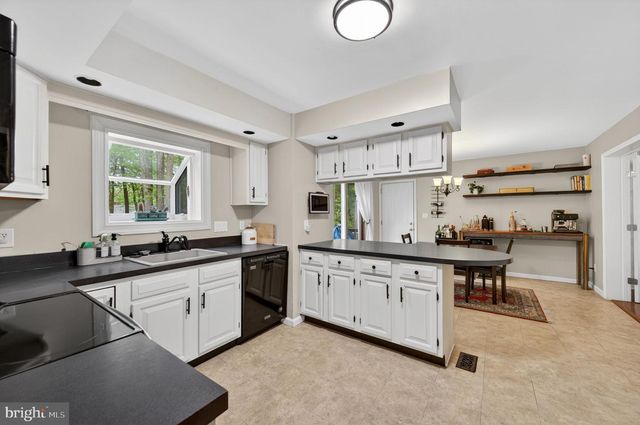 1221 COVE DR, Churchton, MD 20733