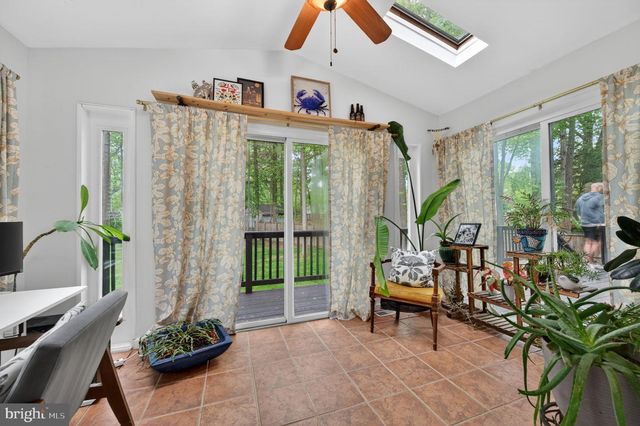 1221 COVE DR, Churchton, MD 20733