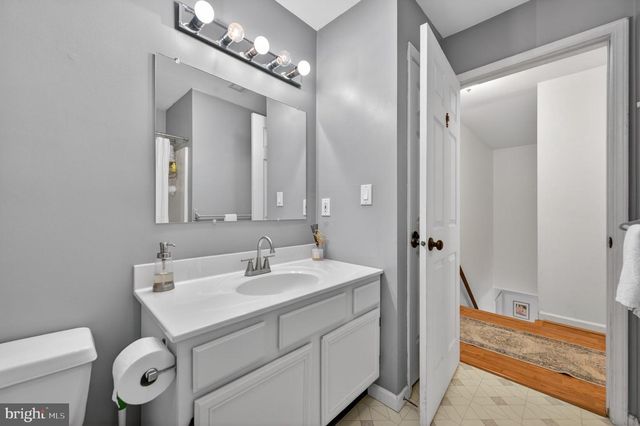 1221 COVE DR, Churchton, MD 20733