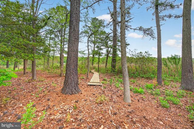 1221 COVE DR, Churchton, MD 20733