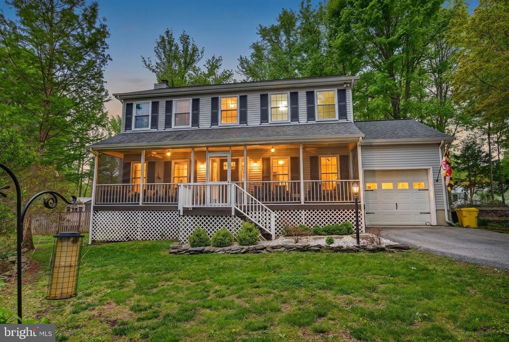 1221 COVE DR, Churchton, MD 20733
