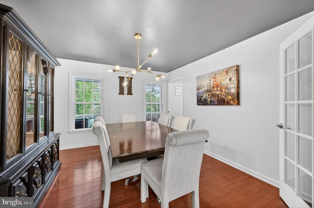 Image 19 of property listing at 1221 COVE DR, Churchton, MD 20733