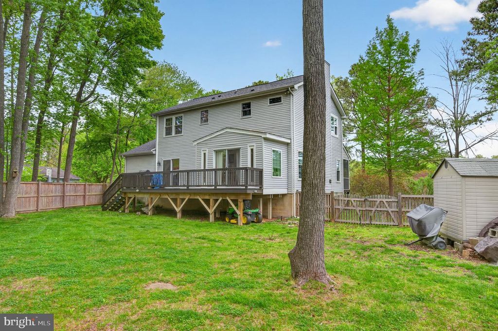 Image 54 of property listing at 1221 COVE DR, Churchton, MD 20733