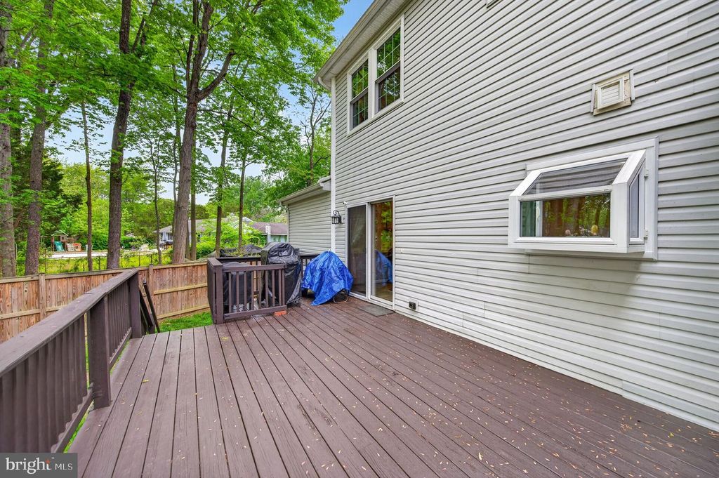Image 58 of property listing at 1221 COVE DR, Churchton, MD 20733