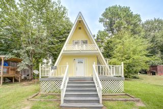 14206 E Ravine Run, Willis, TX 77318
