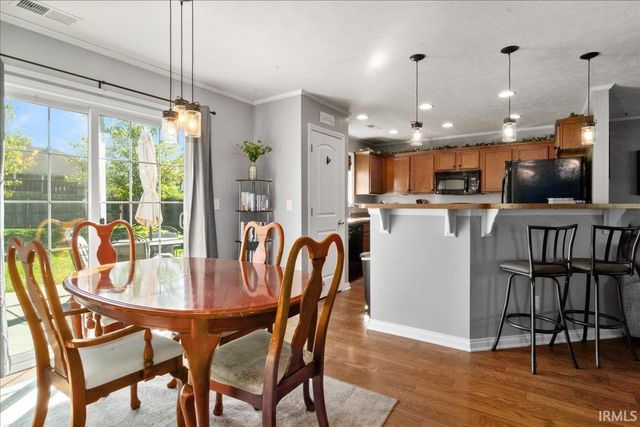 10235 Admiral Drive, Evansville, IN 47725