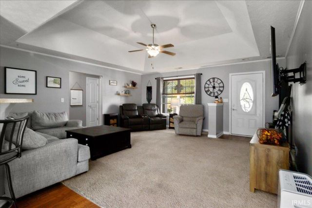 10235 Admiral Drive, Evansville, IN 47725