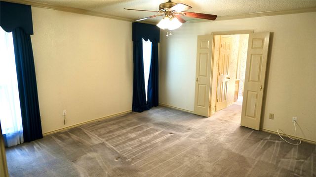 4724 Meadowview Drive, Mesquite, TX 75150