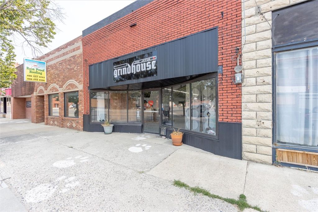 218 Main Street, Roundup, MT 59072 photo 1