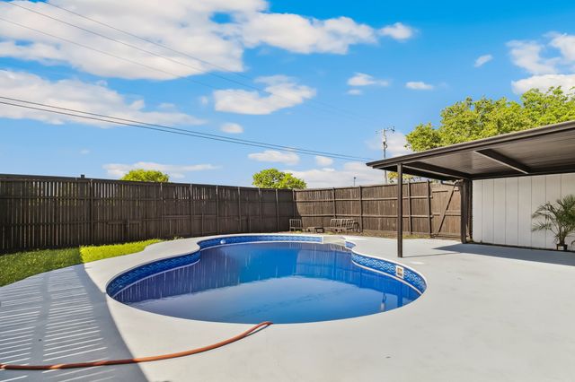 1618 University Drive, Richardson, TX 75081