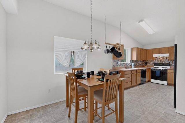 6001 Murcia Avenue NW, Albuquerque, NM 87114