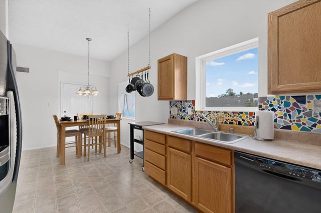 6001 Murcia Avenue NW, Albuquerque, NM 87114