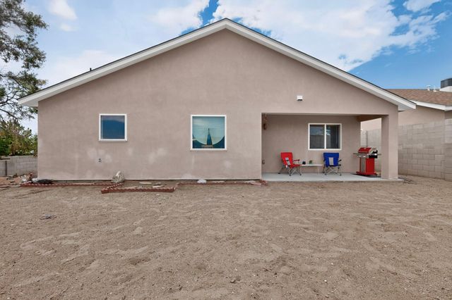6001 Murcia Avenue NW, Albuquerque, NM 87114