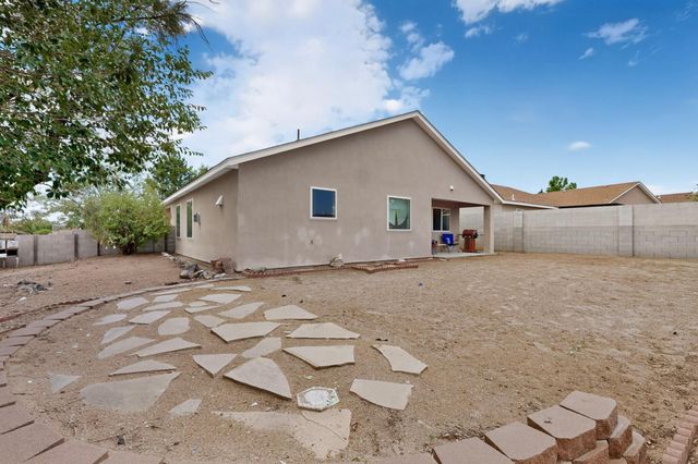 6001 Murcia Avenue NW, Albuquerque, NM 87114