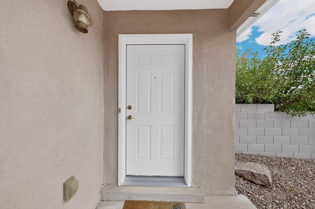 6001 Murcia Avenue NW, Albuquerque, NM 87114