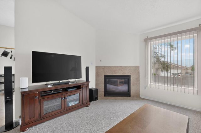 6001 Murcia Avenue NW, Albuquerque, NM 87114