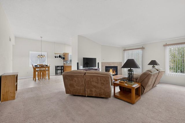 6001 Murcia Avenue NW, Albuquerque, NM 87114