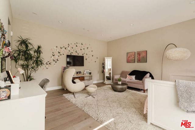 12765 Bluff Creek Drive 1, Los Angeles, CA 90094