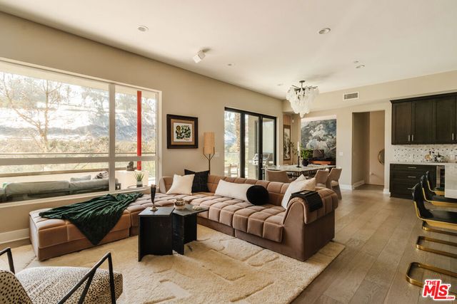 12765 Bluff Creek Drive 1, Los Angeles, CA 90094