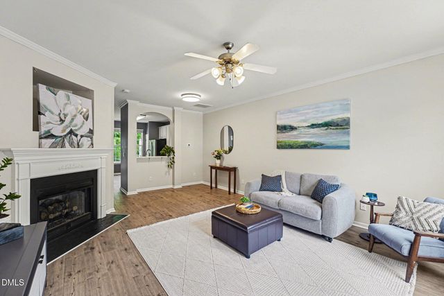 4424 Sugarbend Way, Raleigh, NC 27606