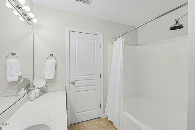 4424 Sugarbend Way, Raleigh, NC 27606