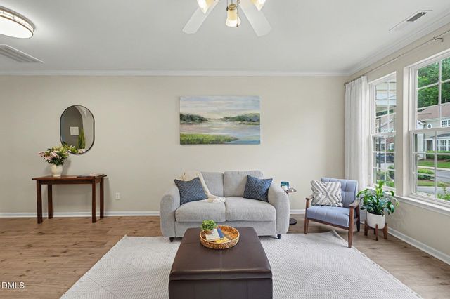 4424 Sugarbend Way, Raleigh, NC 27606