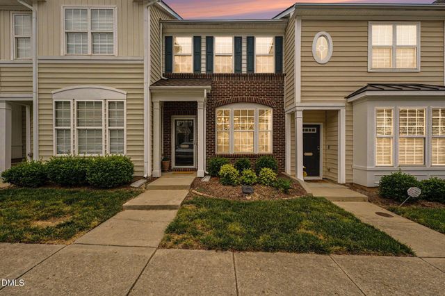 4424 Sugarbend Way, Raleigh, NC 27606