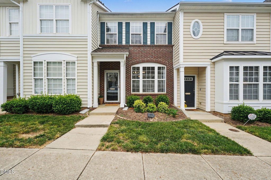 4424 Sugarbend Way, Raleigh, NC 27606