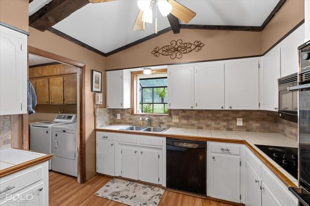 202 Espanita Boulevard, Haughton, LA 71037