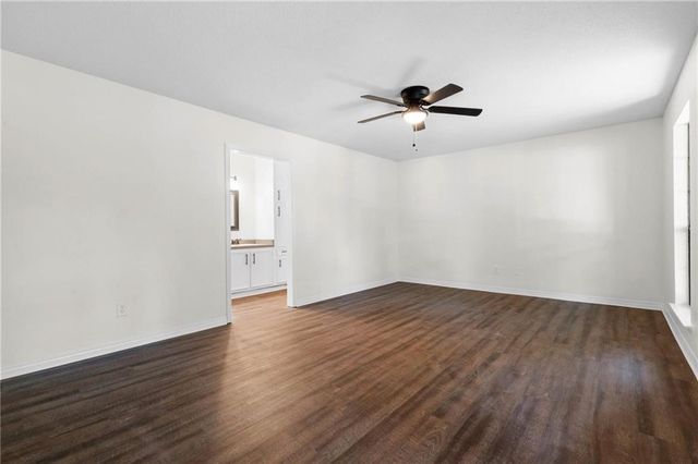 7485 Creekwood Drive, Mobile, AL 36695