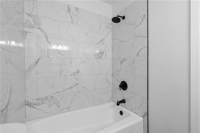 7485 Creekwood Drive, Mobile, AL 36695