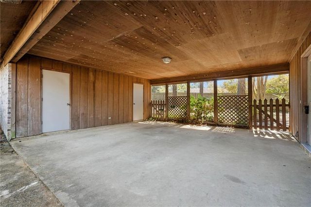 7485 Creekwood Drive, Mobile, AL 36695