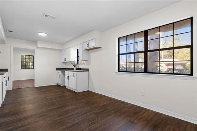 7485 Creekwood Drive, Mobile, AL 36695