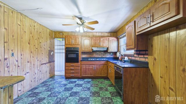 27 Grace Drive, Old Bridge, NJ 08857