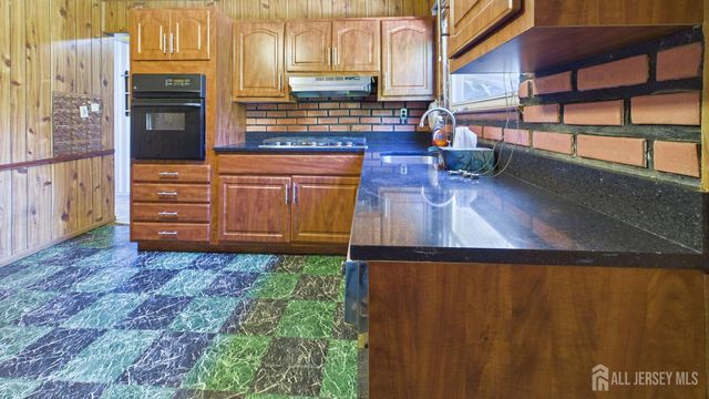 27 Grace Drive, Old Bridge, NJ 08857