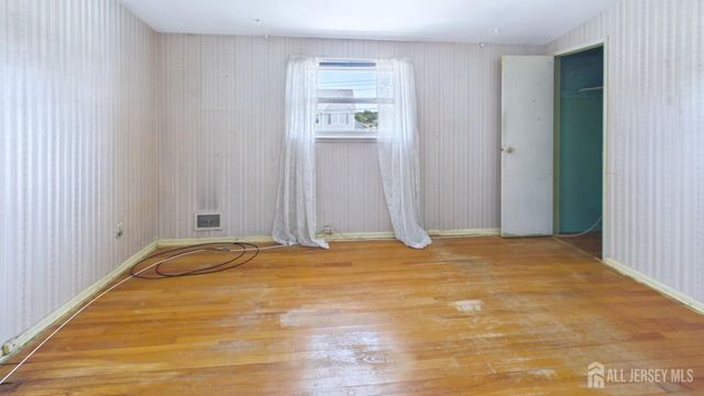 27 Grace Drive, Old Bridge, NJ 08857